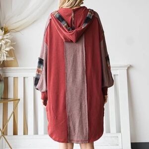 Oli & Hali Rust Red and Taupe Patchwork Hooded Tunic